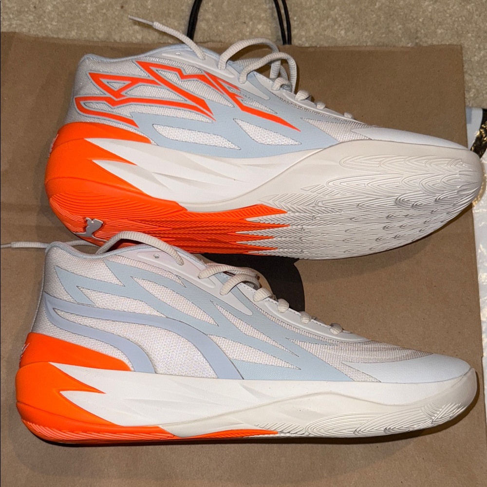 Puma MB.02 "Grey Orange"